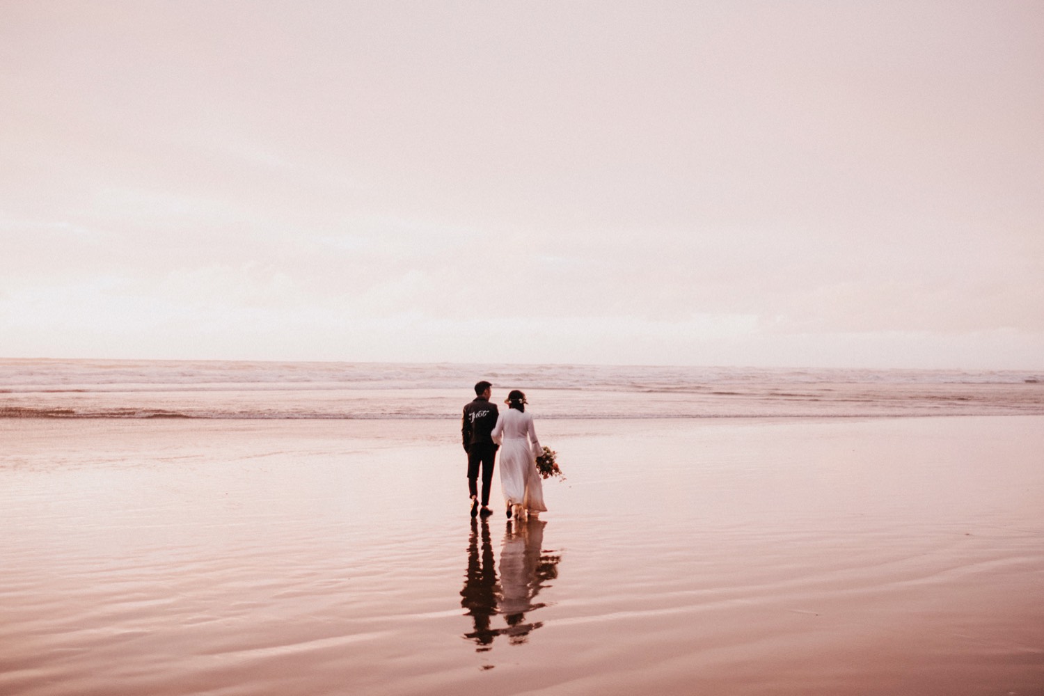 The Loveliest Cannon Beach Wedding at Sunset you'll see today.