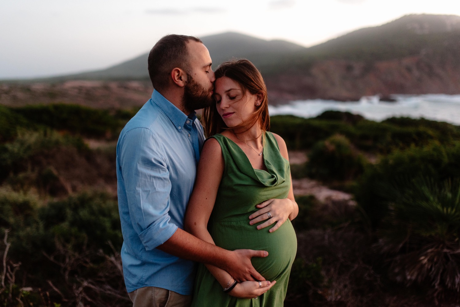 Pregnancy photography, Alghero Sardinia. In autumn 2