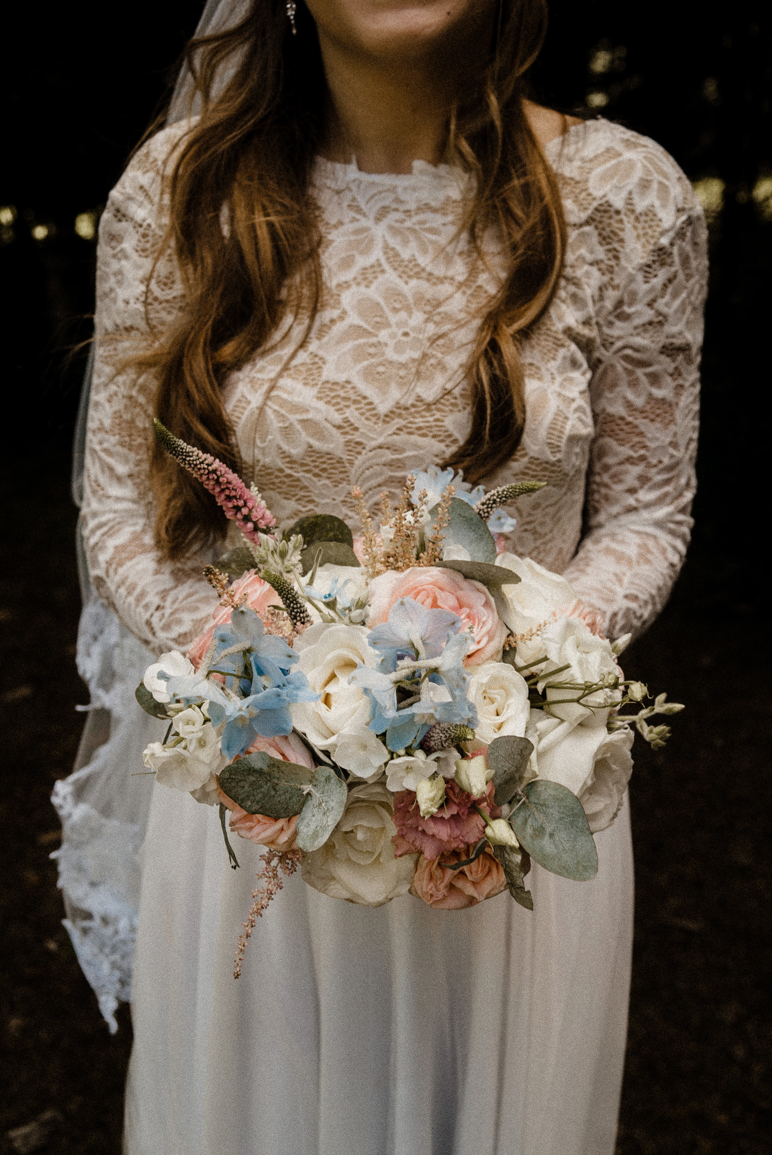 Aldwark-Manor-York-Wedding-Photographer-Flowers