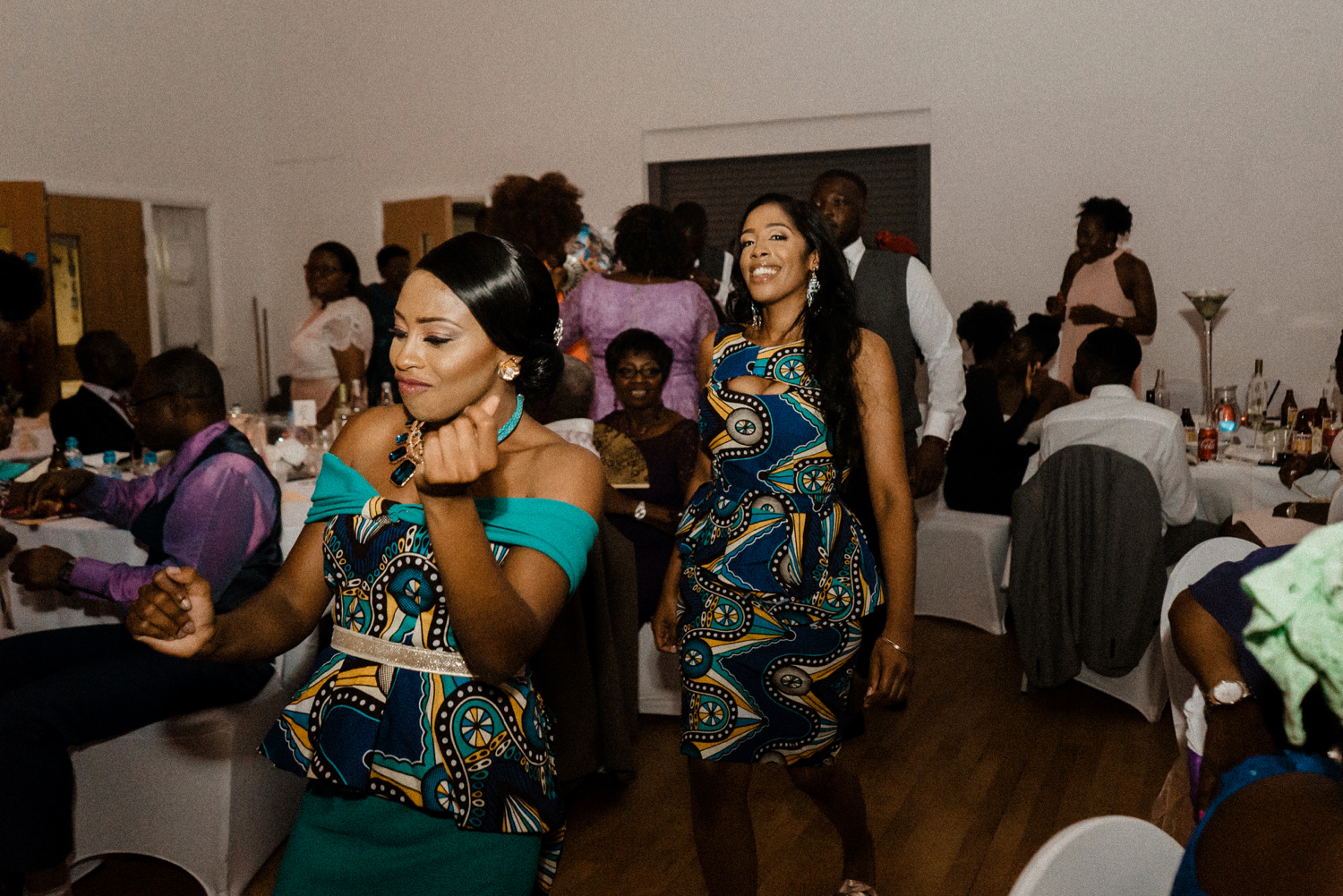Nigerian-Wedding-Photographer-Reception-Dancing