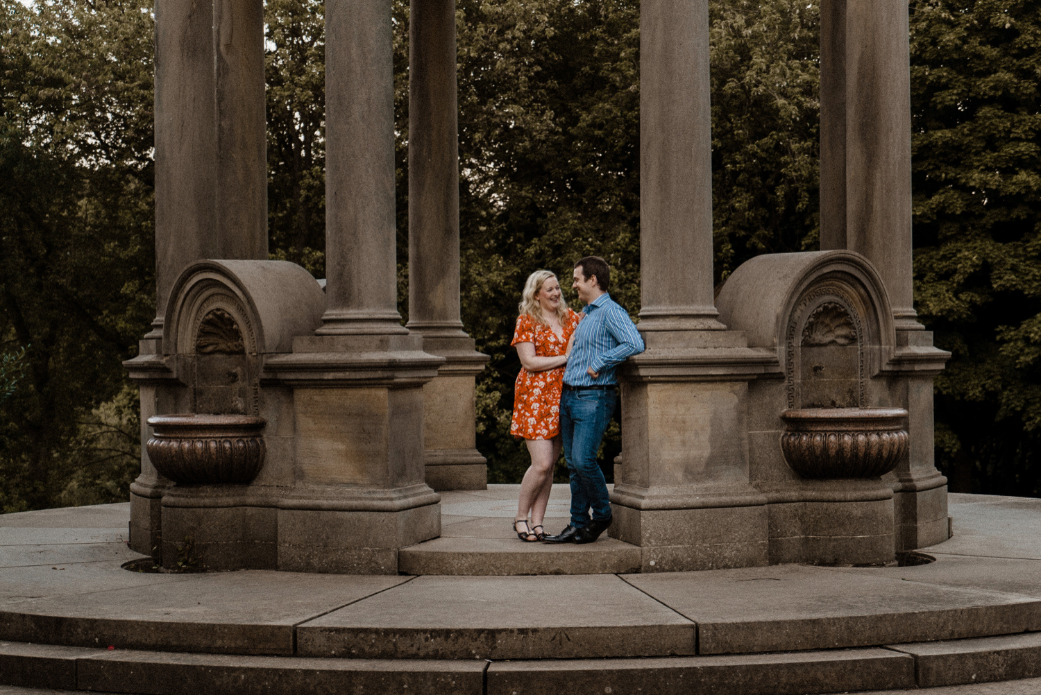 Roundhay-Park-Leeds-Engagement-Happy-Smiling