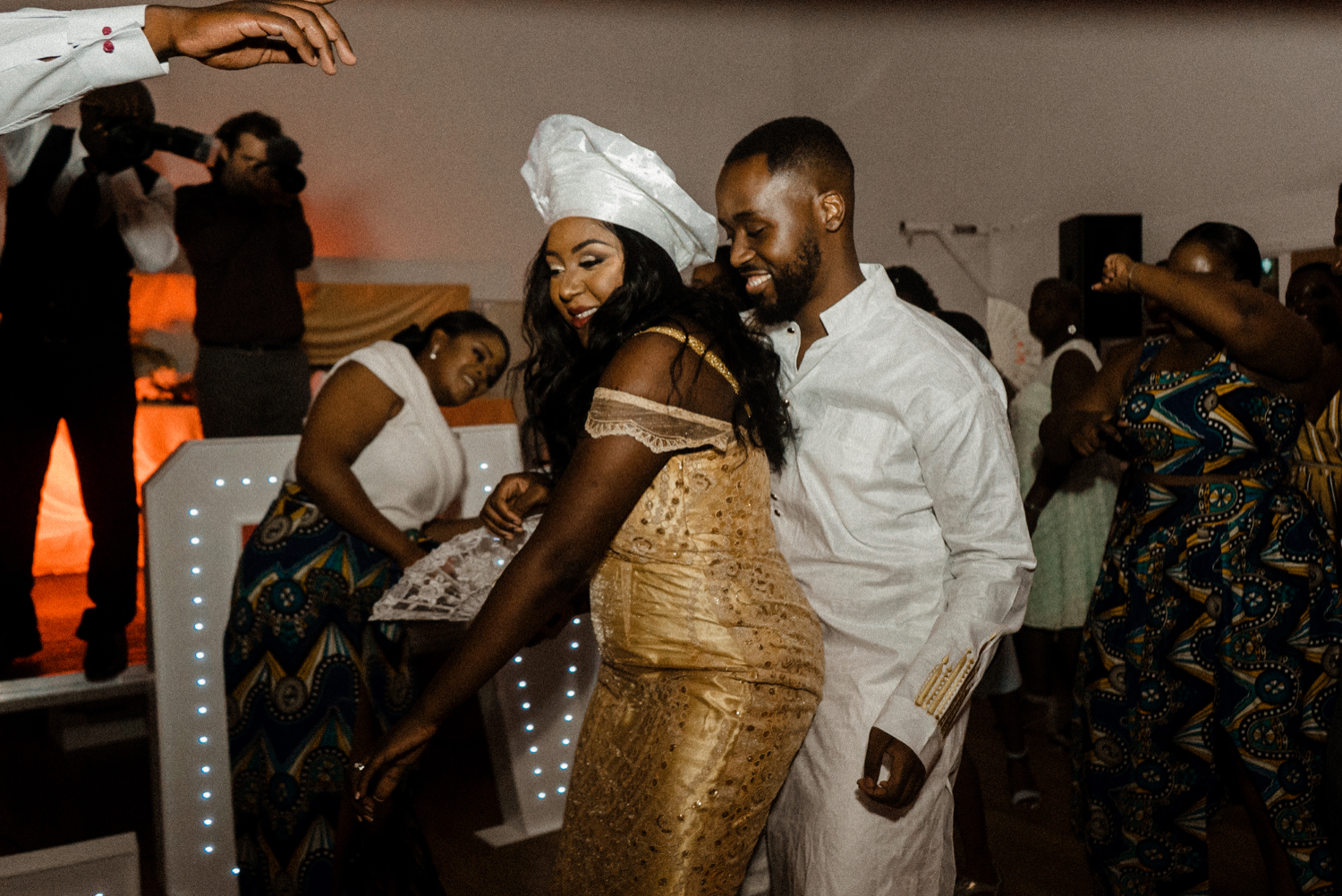 Nigerian-Wedding-Photographer-Reception-Dancing