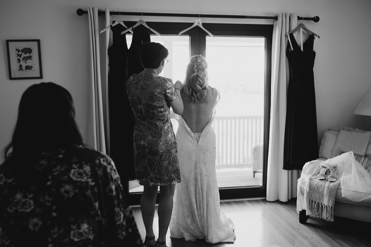 Deloach Vineyards Wedding // Santa Rosa Wedding Photographer