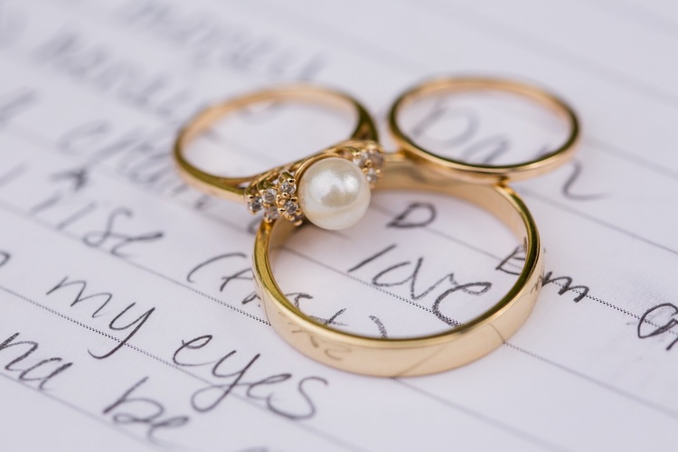 Wedding Ring Photography Ideas | Arabia Weddings