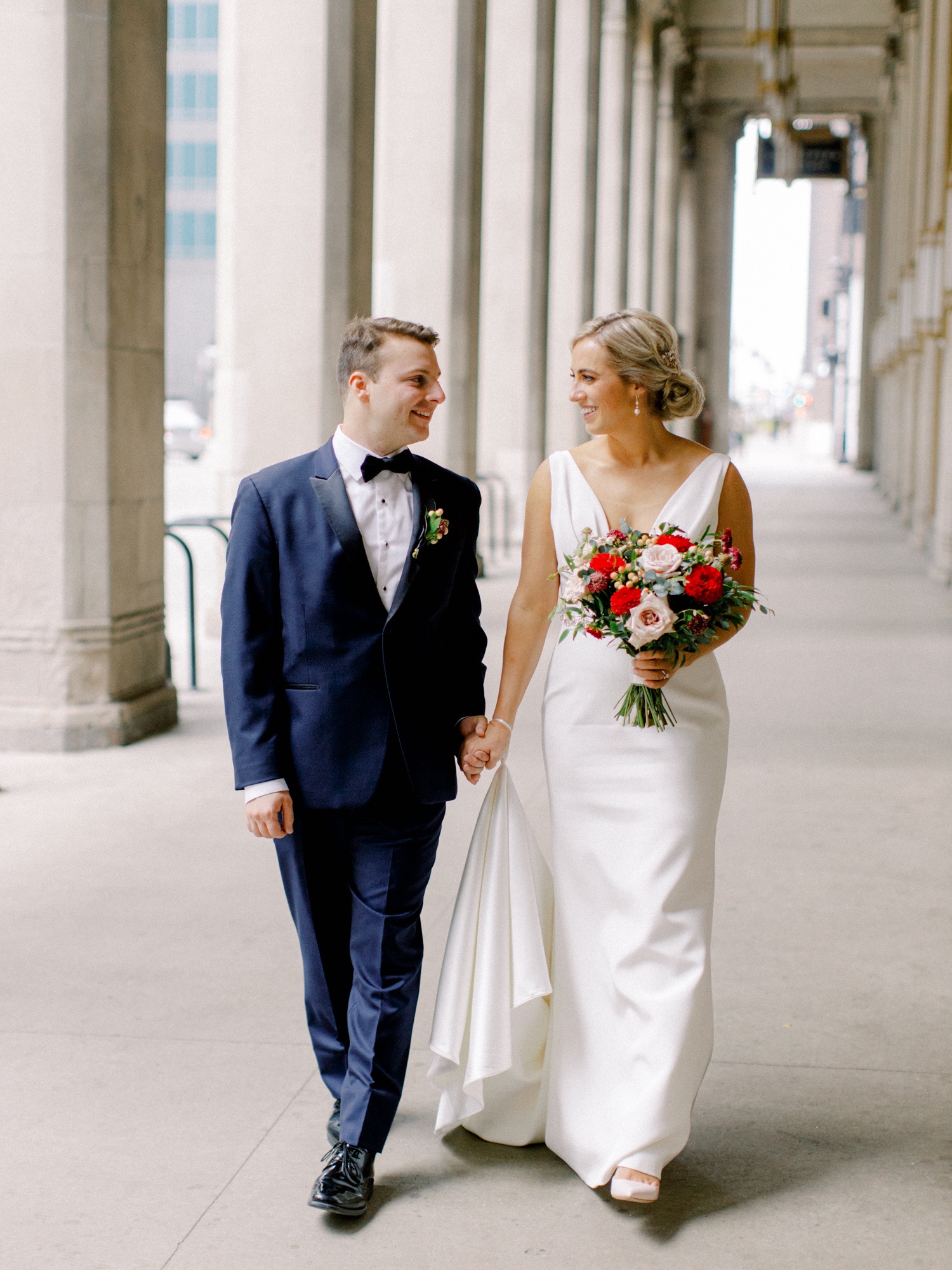 A Morgan Mfg Wedding In Chicago S West Loop — Louie Abellera Weddings Chicago Film And Digital