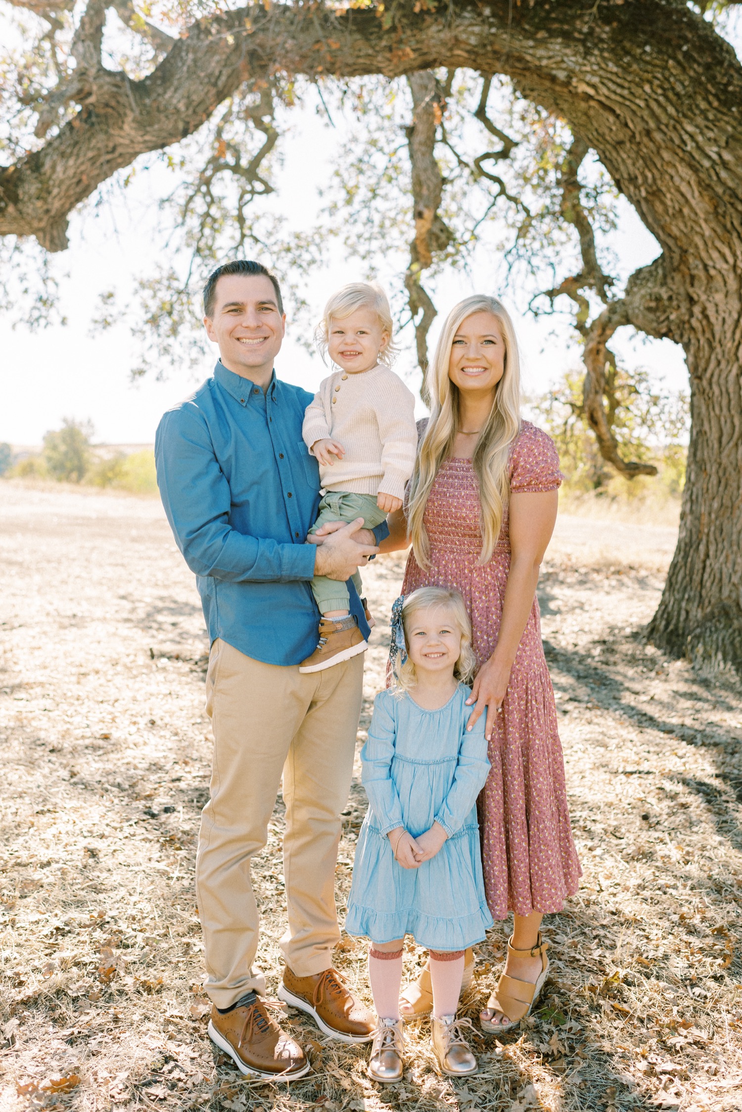 Virginia Countryside Family Session | Marriott Ranch Family Photography |  Rob Jinks Photography