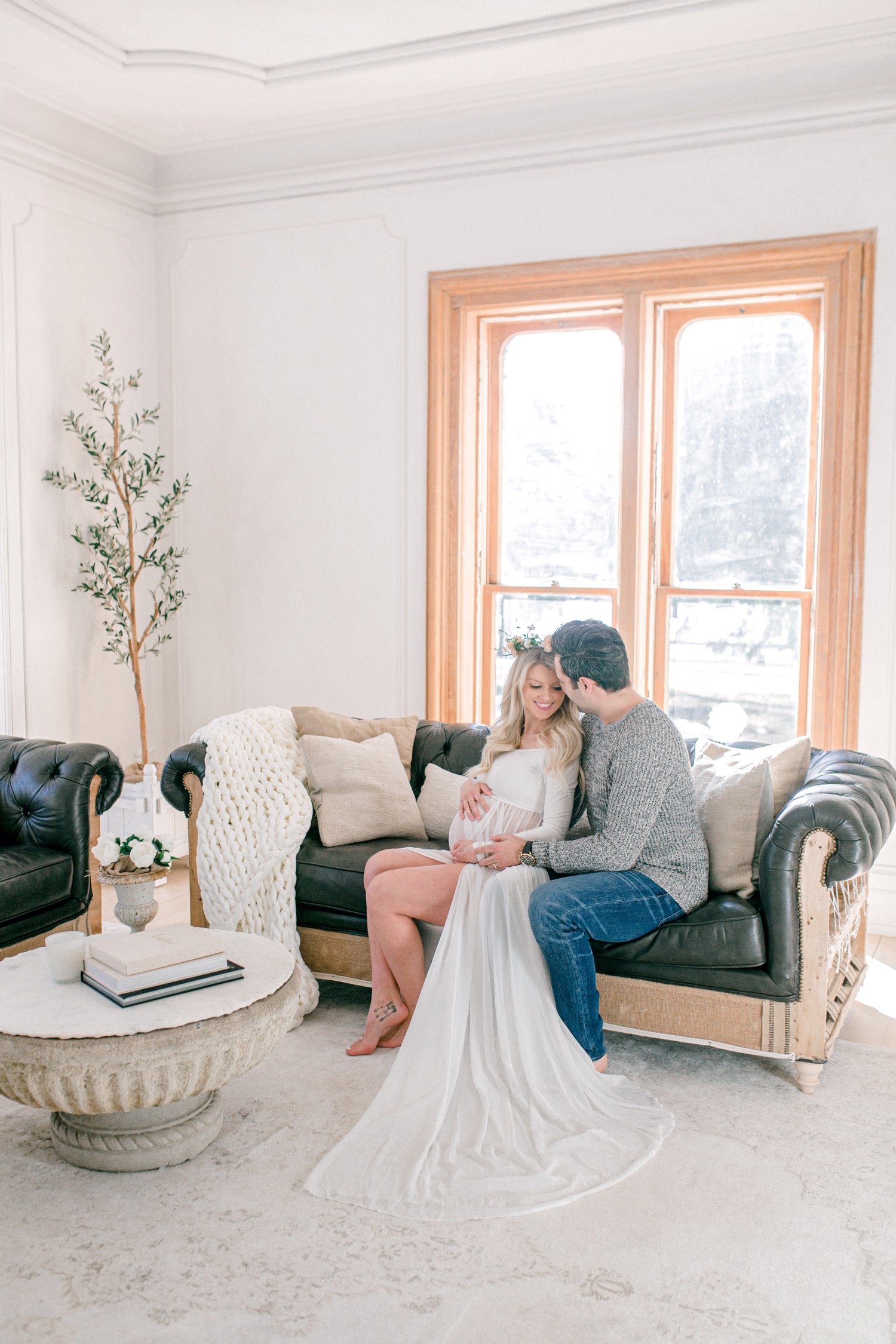 Romantic Spring Maternity Session - Michelle Lippert Photography