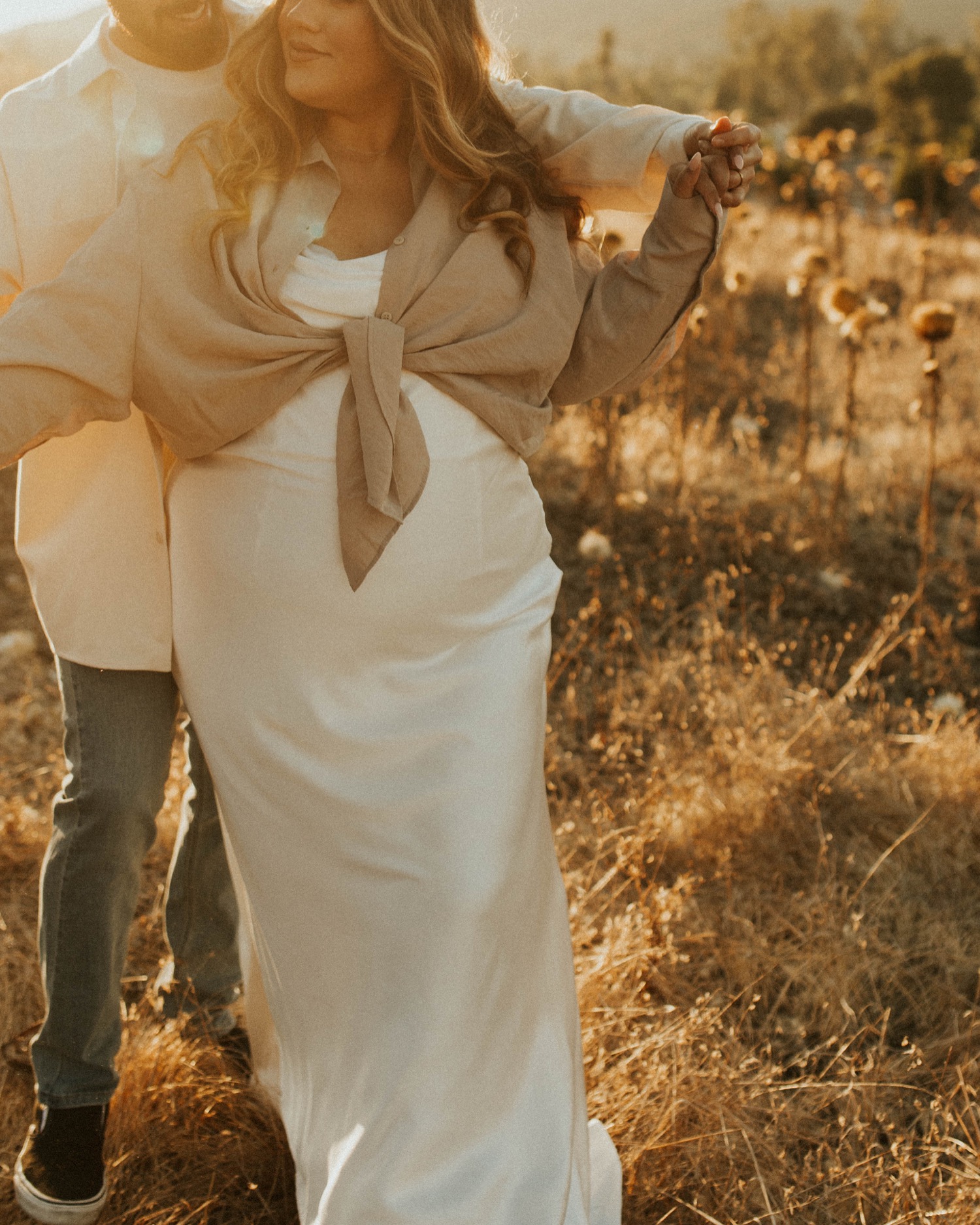 jordyn & jonathan  golden autumn maternity session - ashabailey.com