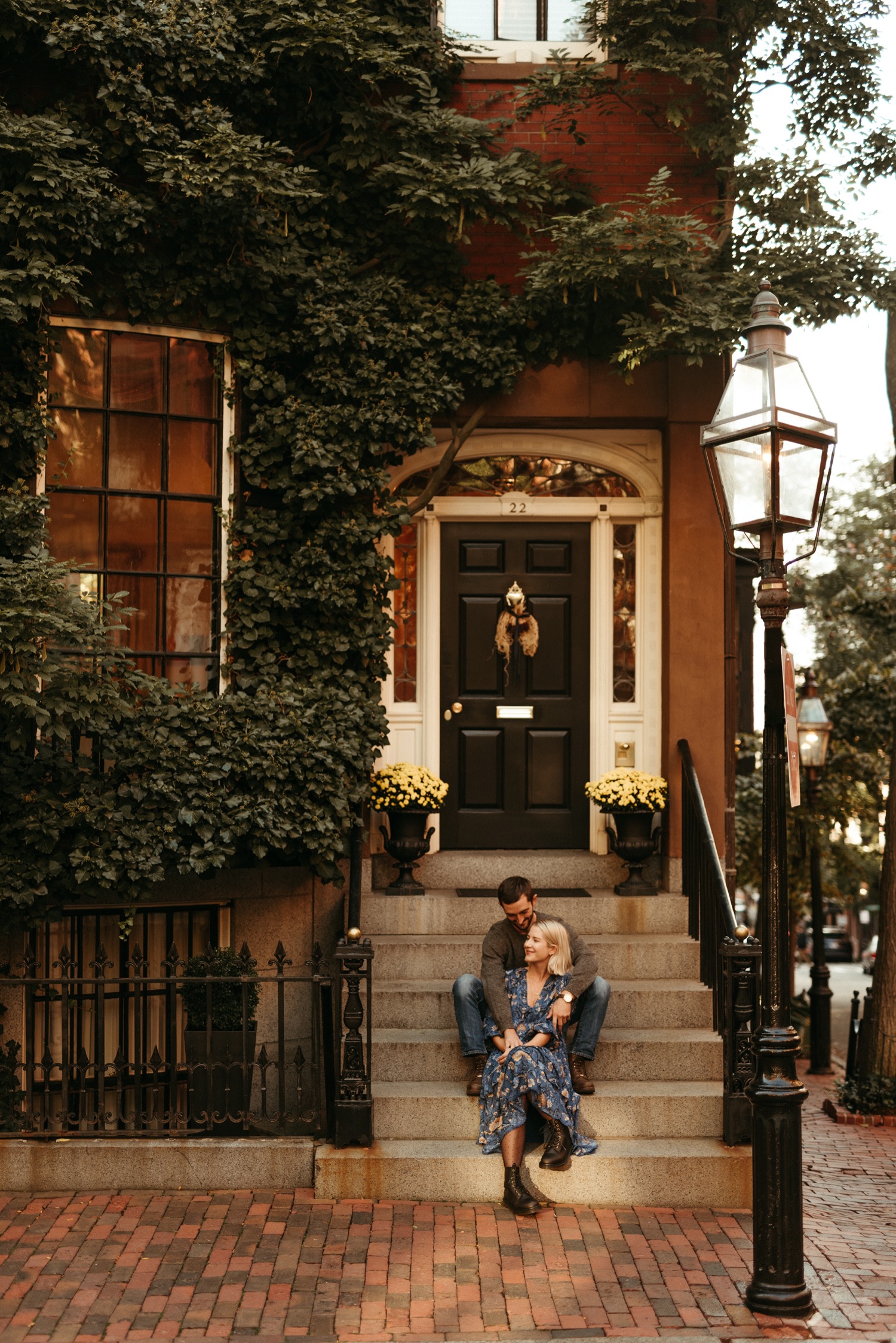 BEACON HILL BOSTON ENGAGEMENT SESSION