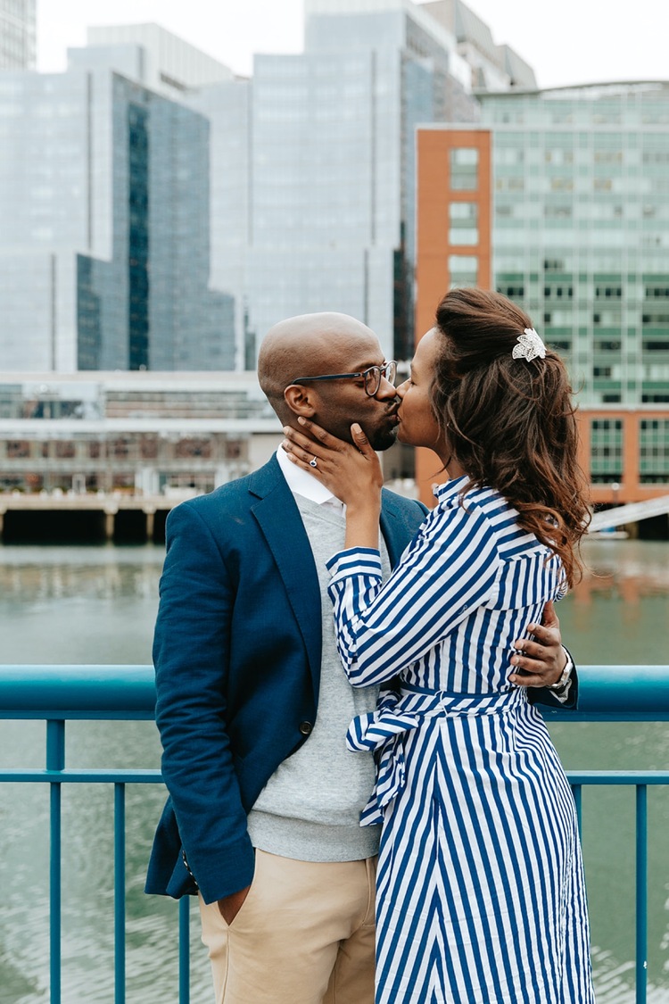 17 Tips for Choosing Your Engagement Session Outfits - Boston & New England  Wedding Photographer