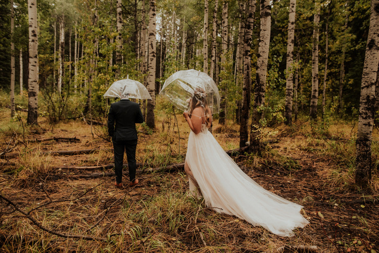 Katie and Zach's Beautiful Fall Wedding in Georgia by Sarah Larae  Photography - Boho Wedding Blog