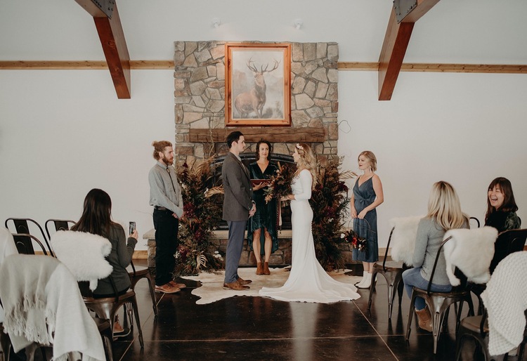 Modern Rustic Wedding At The Landing At Estes Park Rocky Mountain Wedding Photography Mariana Ziegler Photography