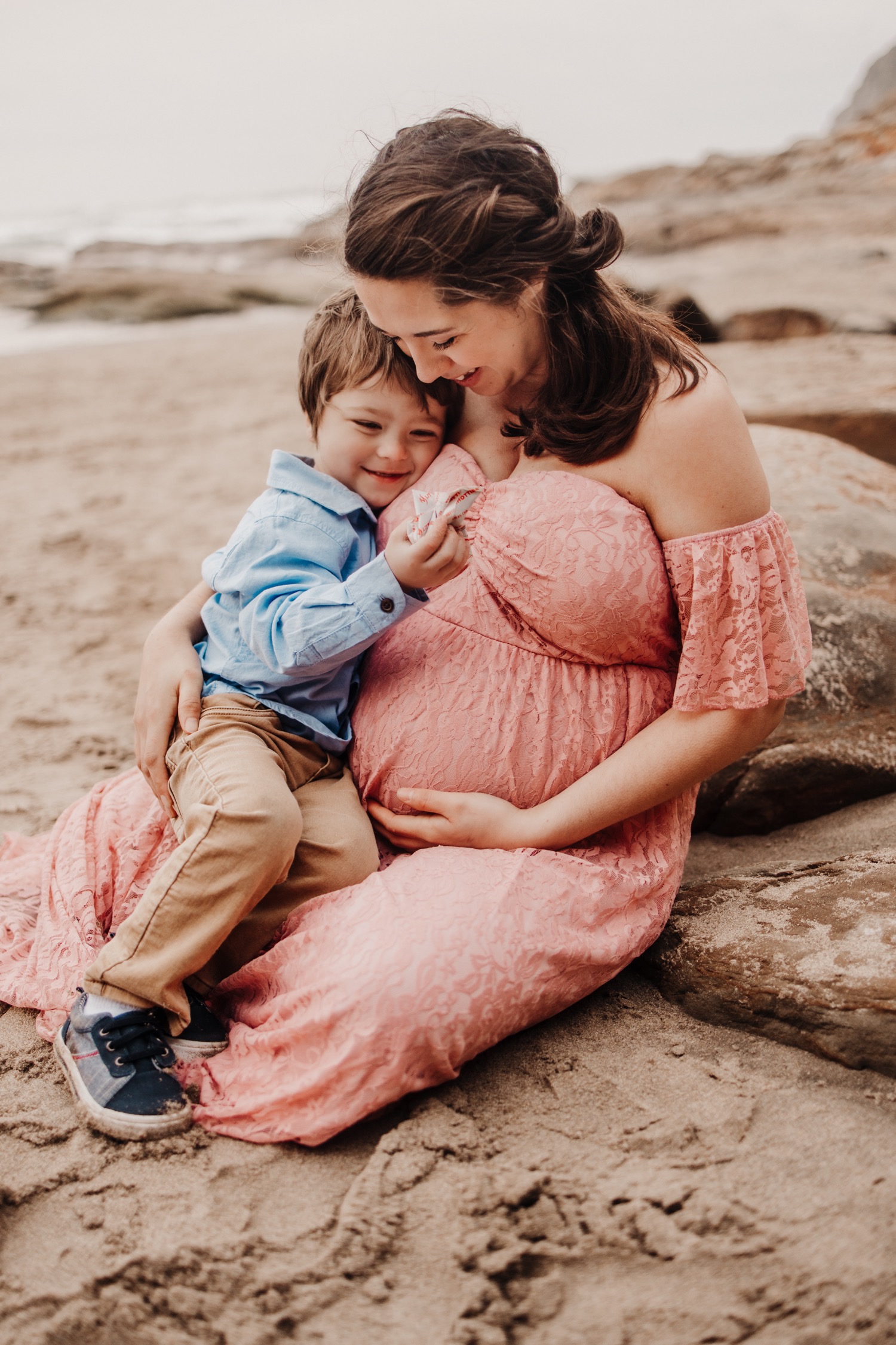 Portland Maternity Photographer - Becca Jean Photography