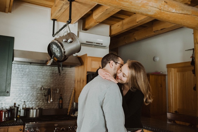 Cozy Log Cabin Engagement Session In The Finger Lakes Ny