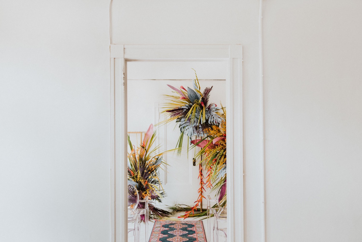 vancouver wedding photographer rich colours hanabycelsia bespoke decorstyled shoot coastalcocktails