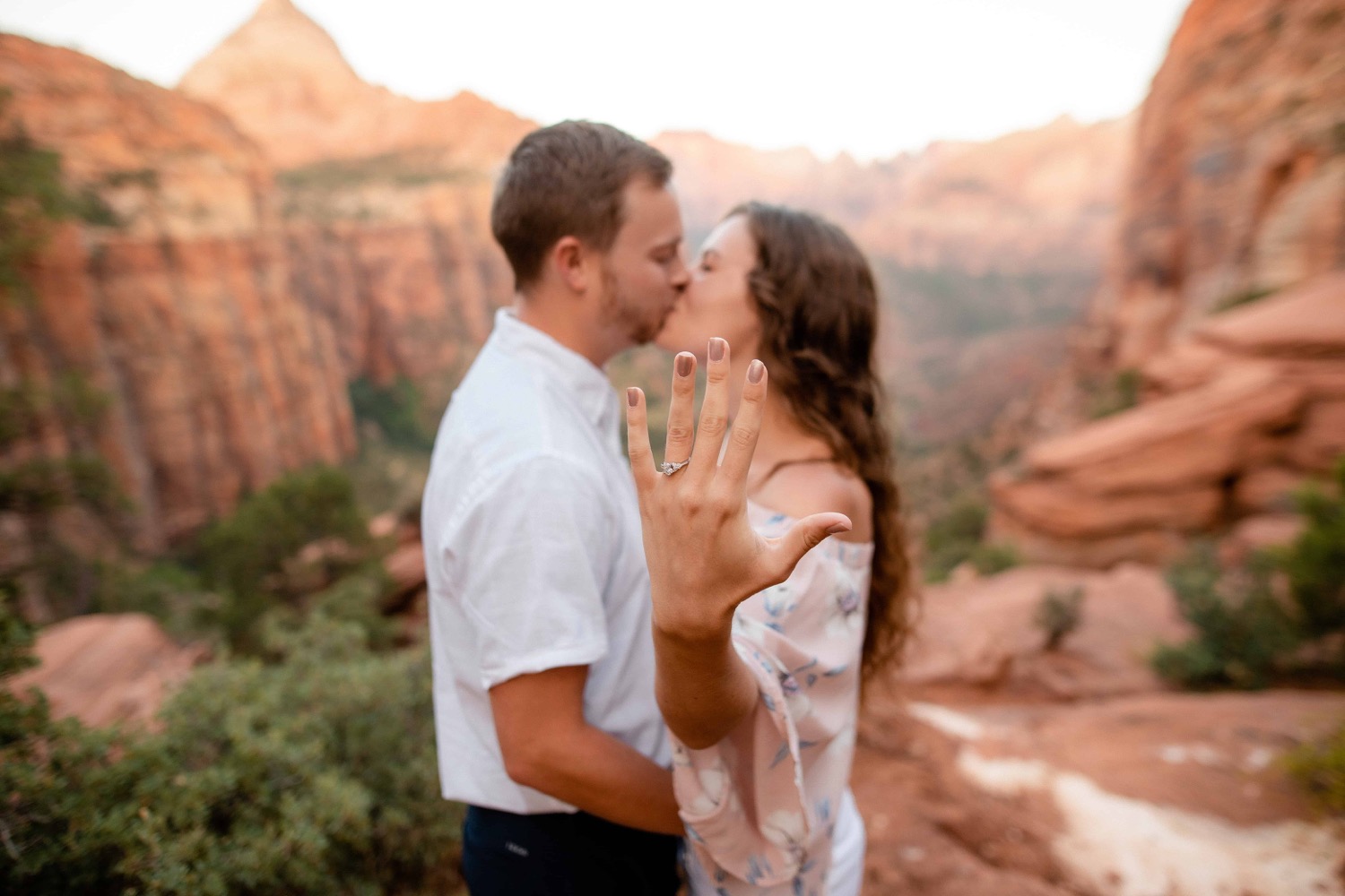 3 Expert Tips for the Perfect Proposal Pictures - TLIC Wedding Photography  & Wedding Videography