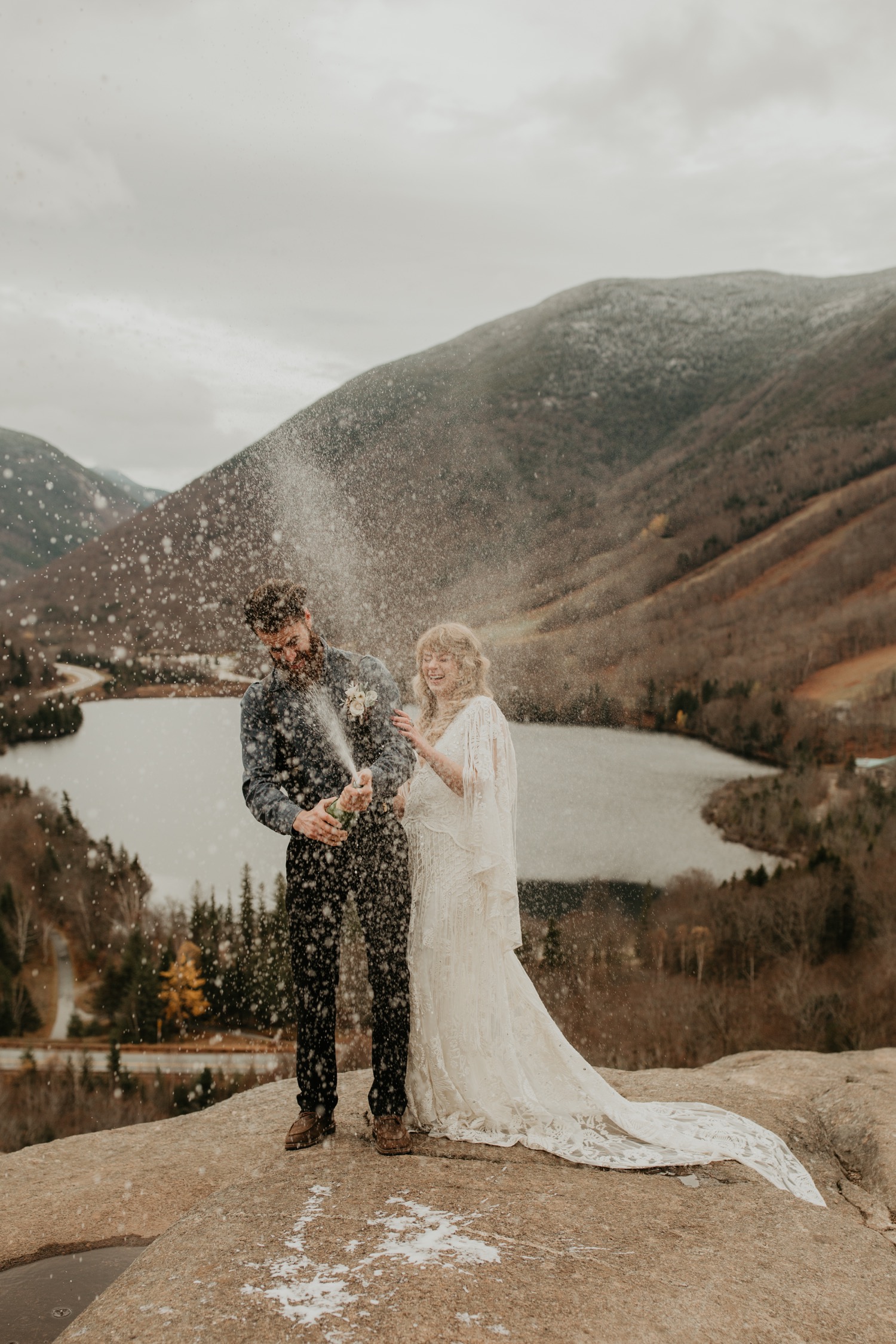 New Hampshire Elopement Guide - Sarah Weston Photography