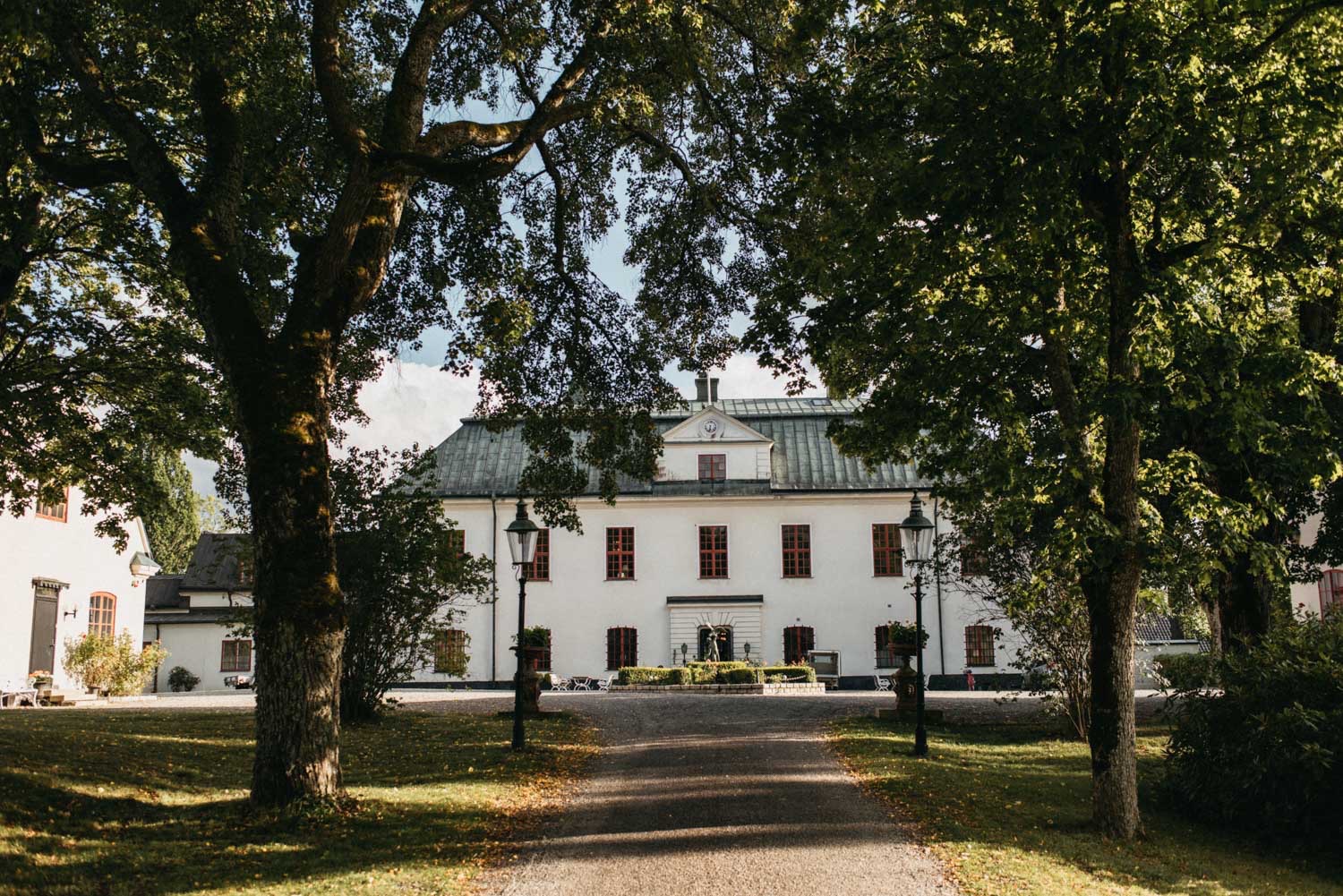 Swedish Castle Wedding // Häringe Slott, Sweden // Babba & Calle ...