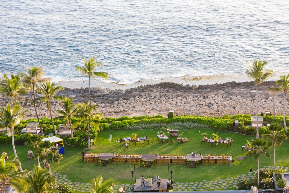 A Glam Oceanfront Wedding At The Four Seasons in Maui, Hawaii