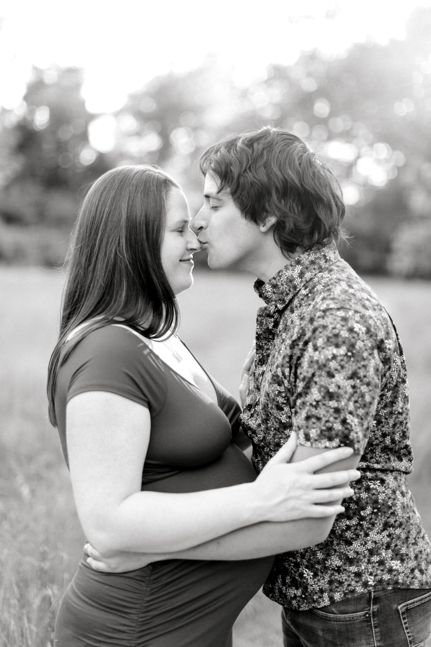 Romantic Spring Maternity Session - Michelle Lippert Photography