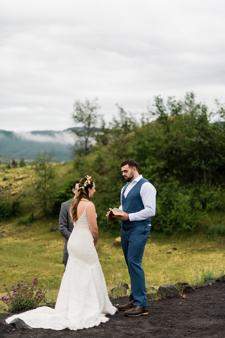 Dinner & Food Ideas for Elopements and Intimate Weddings - Forthright Photo  - Seattle Wedding & Elopement Photographers