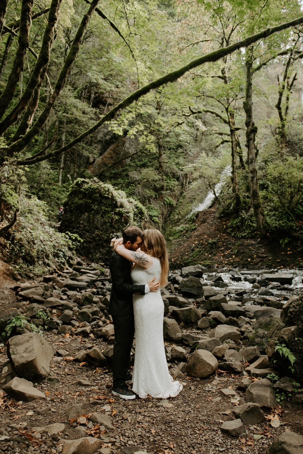 Bridal Veil Falls Oregon Elopement Courtney Hellen Photography
