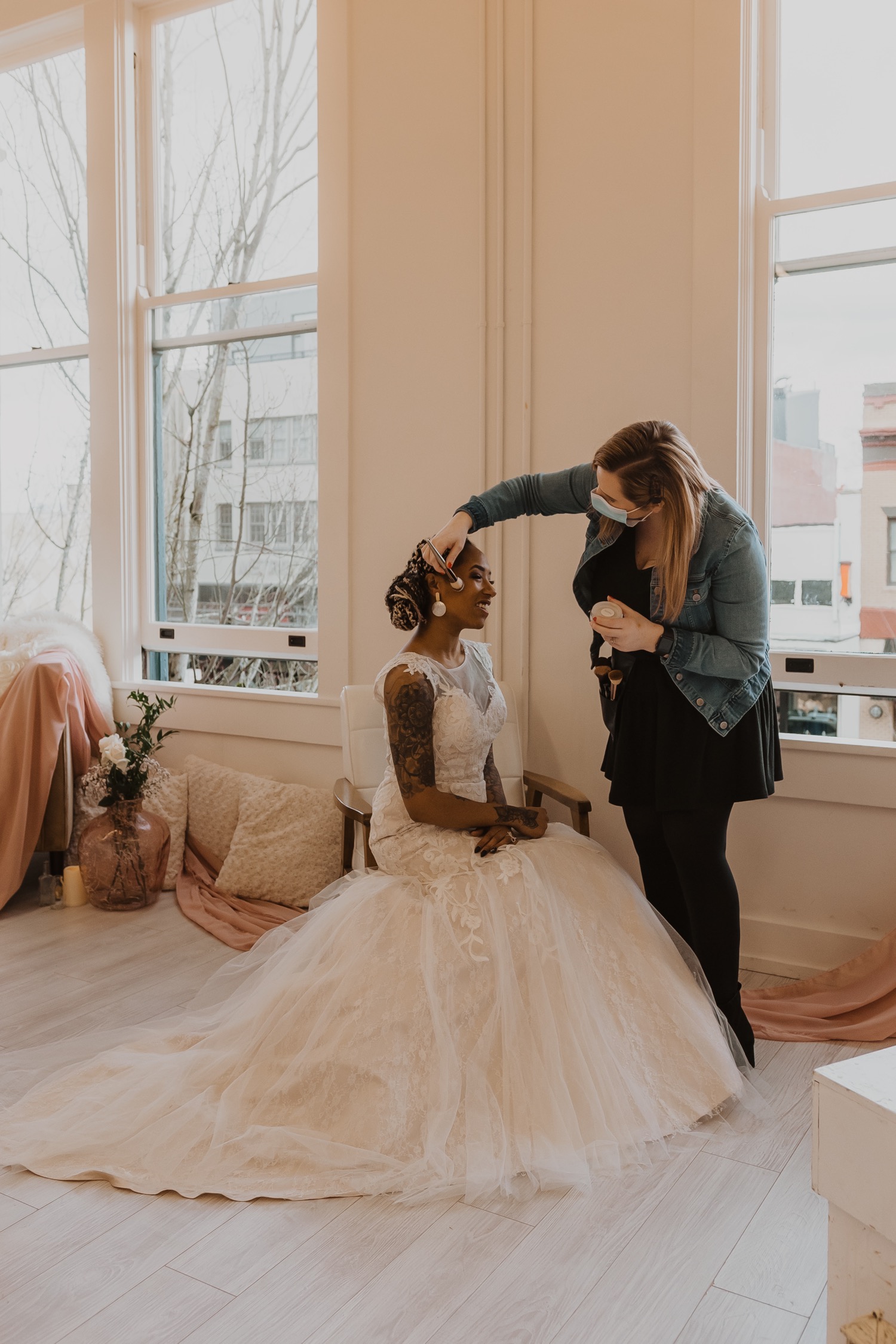 Downtown Salem | Sweet & Intimate Cotton Candy Wedding | Grace & Taylor -  Kristi Littman Photo