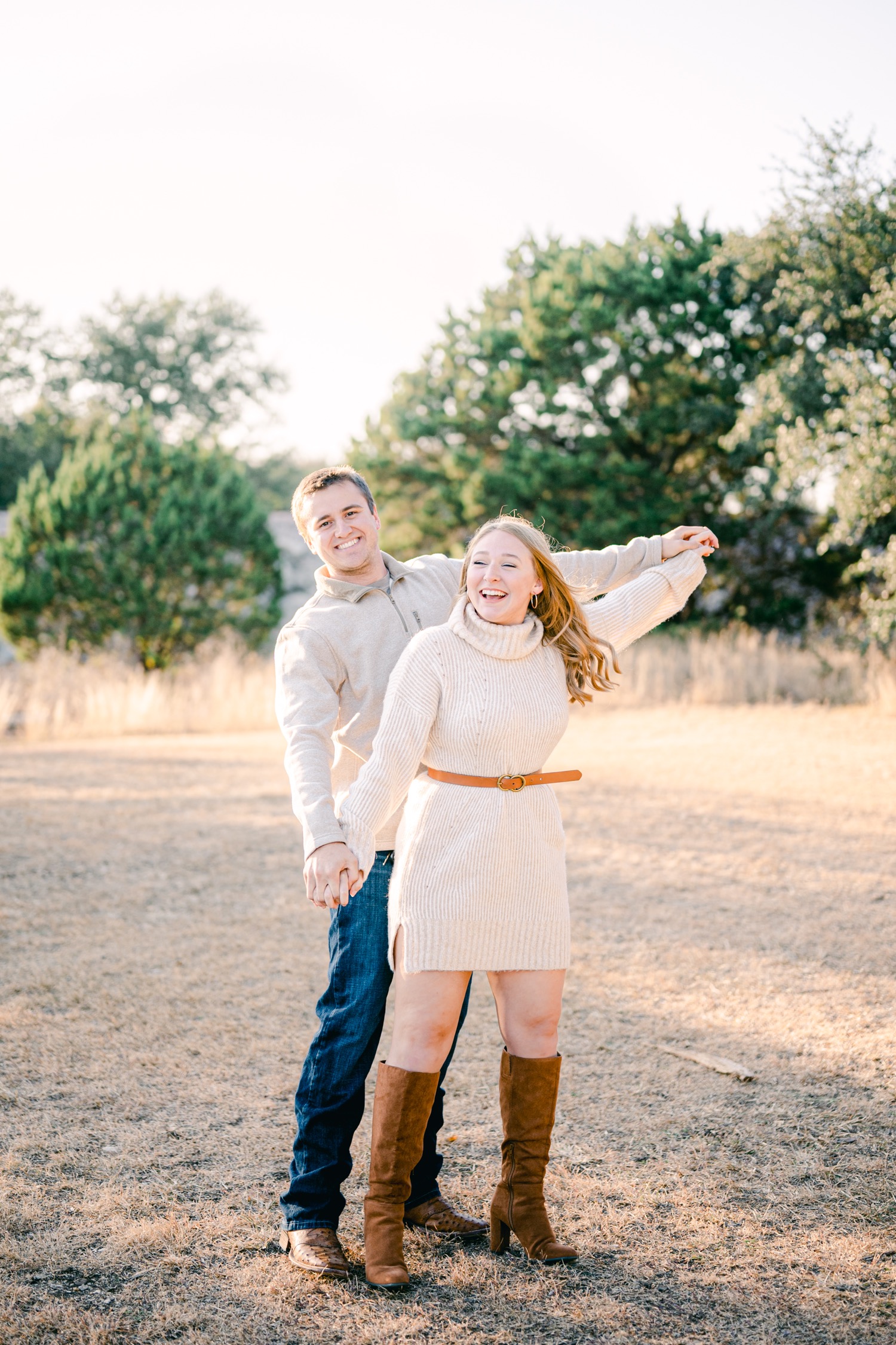 How to Pose for Your Engagement Session 📸💍 | Tulsa Wedding Photographers