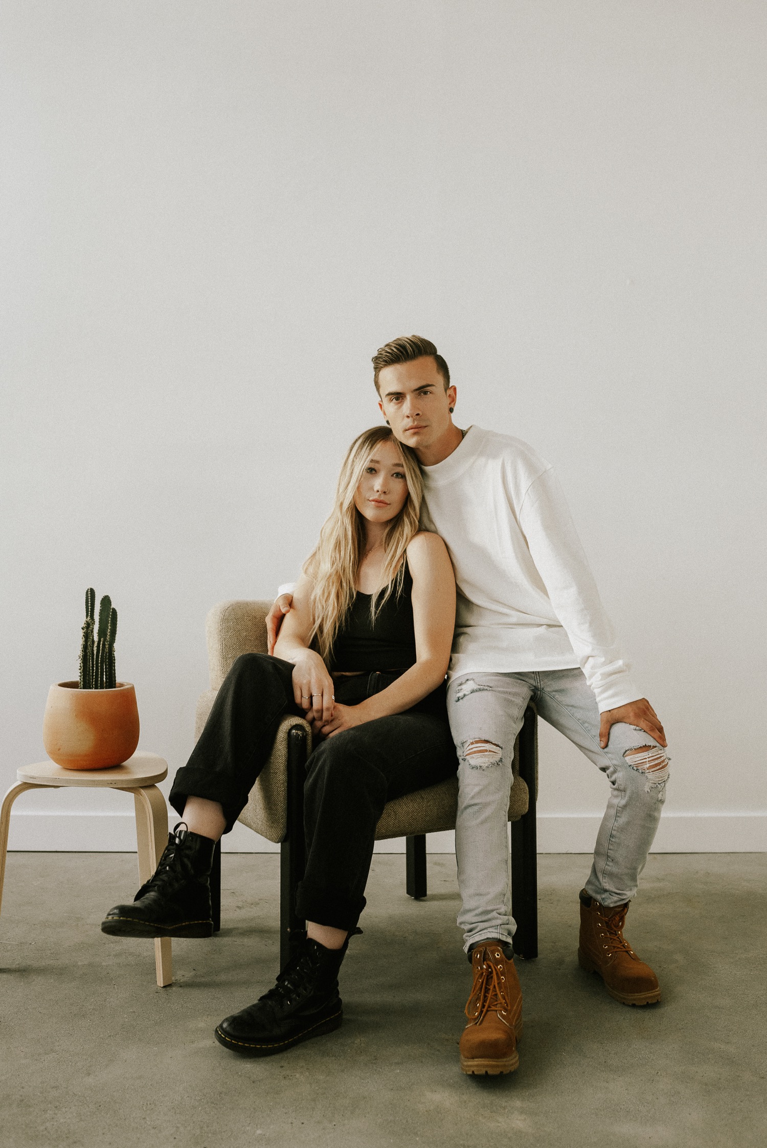 Couple Posing in a Studio · Free Stock Photo