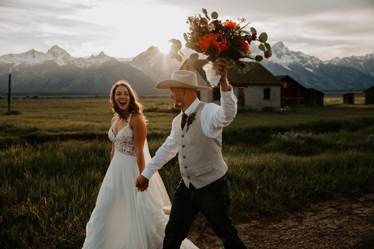 Tips To Planning A Destination Wedding Or Elopement Hailey