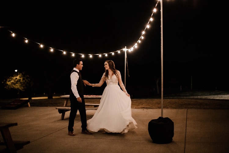 Fall Wedding At The Dairy Barn Fort Mill Sc Avonne Photography