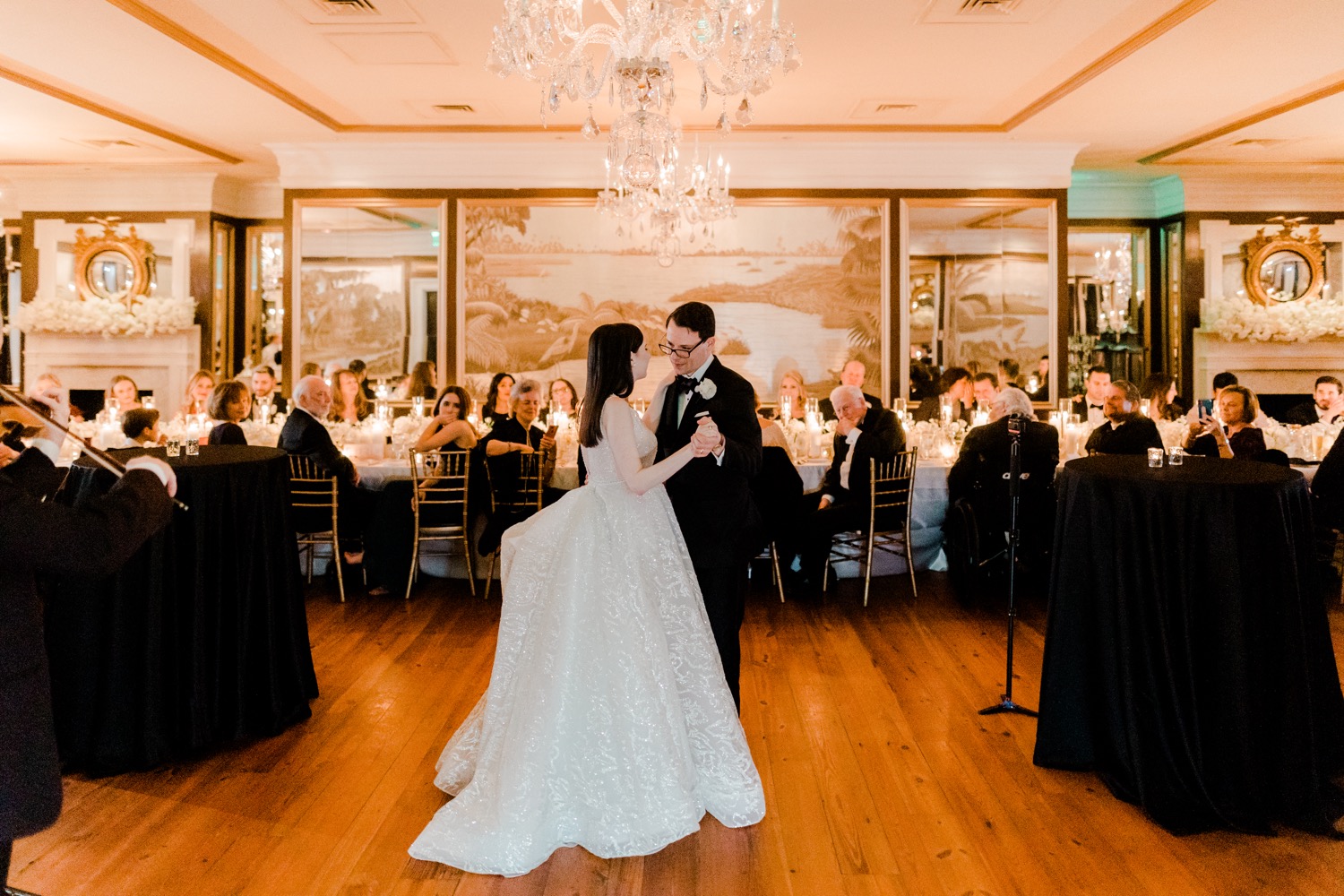 Ashley + Danny: Savannah Pink House Wedding - esthergriffinphotography.com Ashley + Danny: Savannah Pink House Wedding - esthergriffinphotography.com