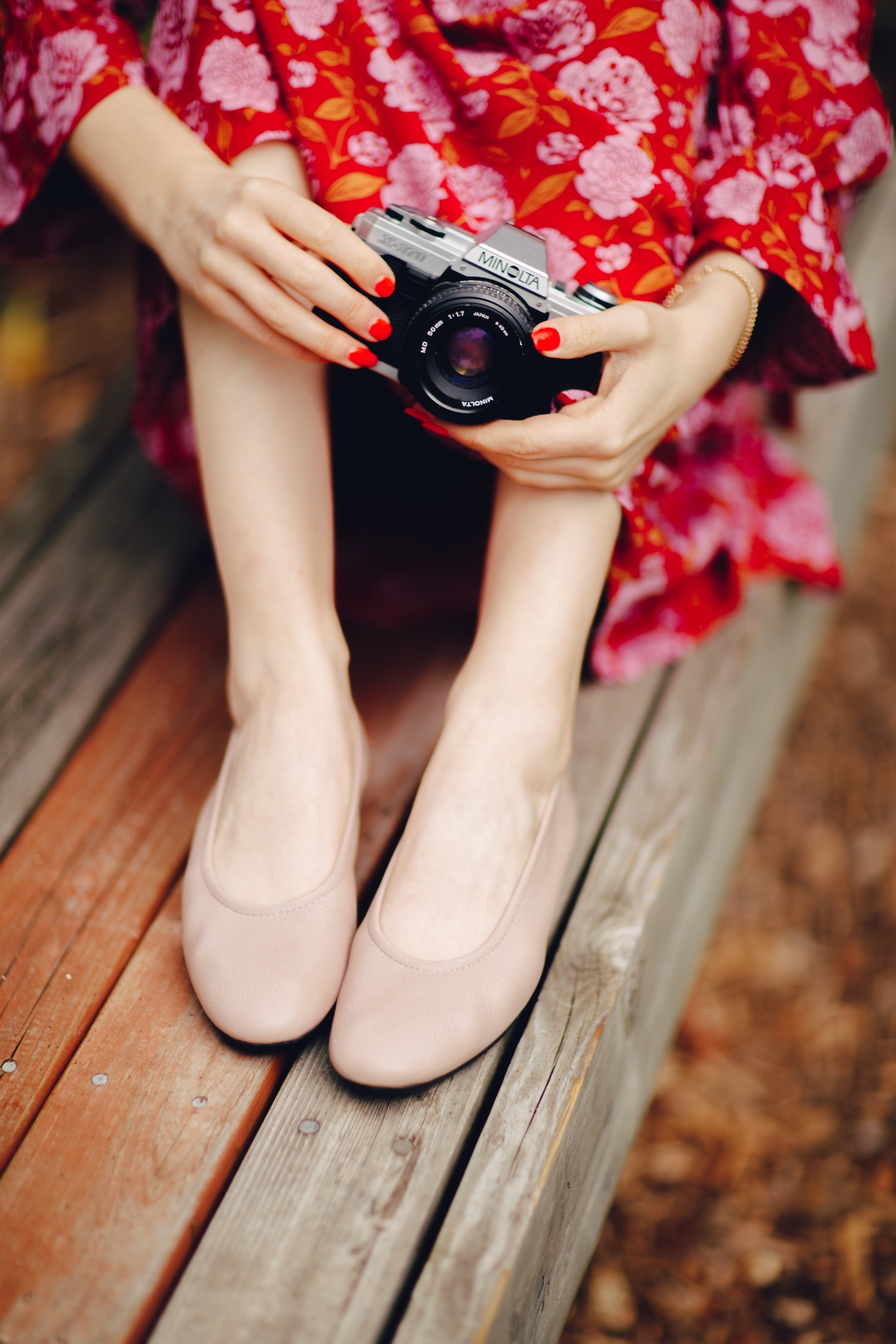 the best comfortable cute shoes for wedding photographers