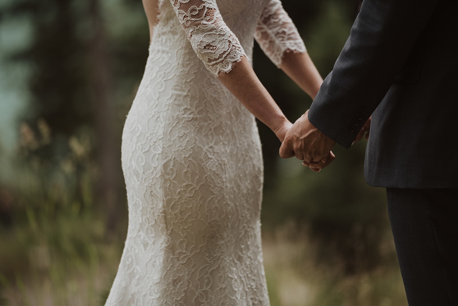 Joe + Sarah // Lake louise Elopement with Jessica Heron - Dallas Olga ...