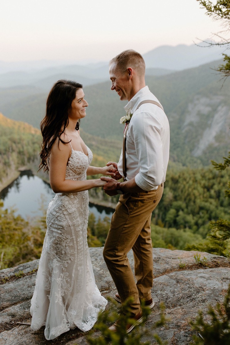 Summer Hiking Elopement in The Adirondacks  Keene Valley Elopement  Photographer — Juliana Renee Photography