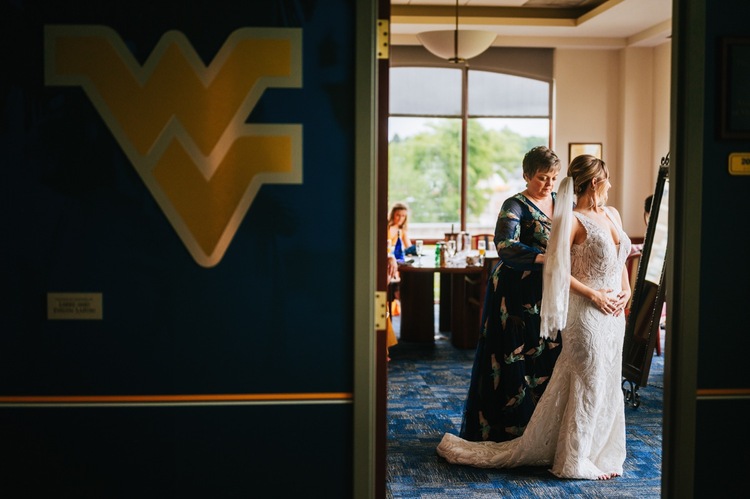 Alumni Weddings and Anniversaries - Alumni & Development