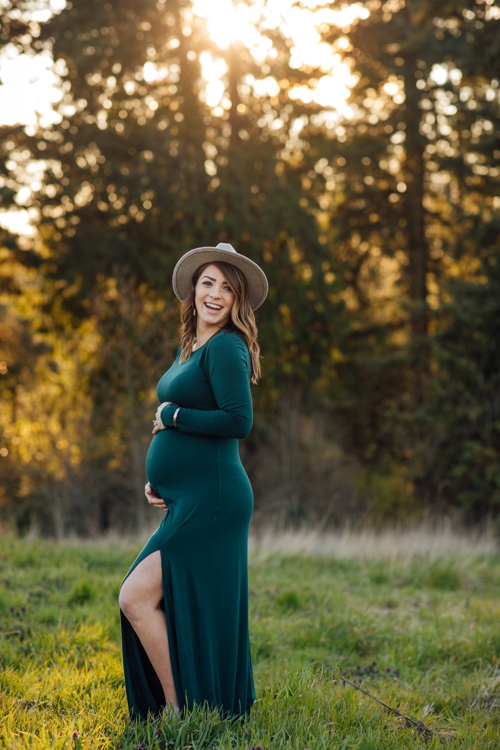 Discovery Park Maternity Session {Haley+Louis} - Cassie Pepper