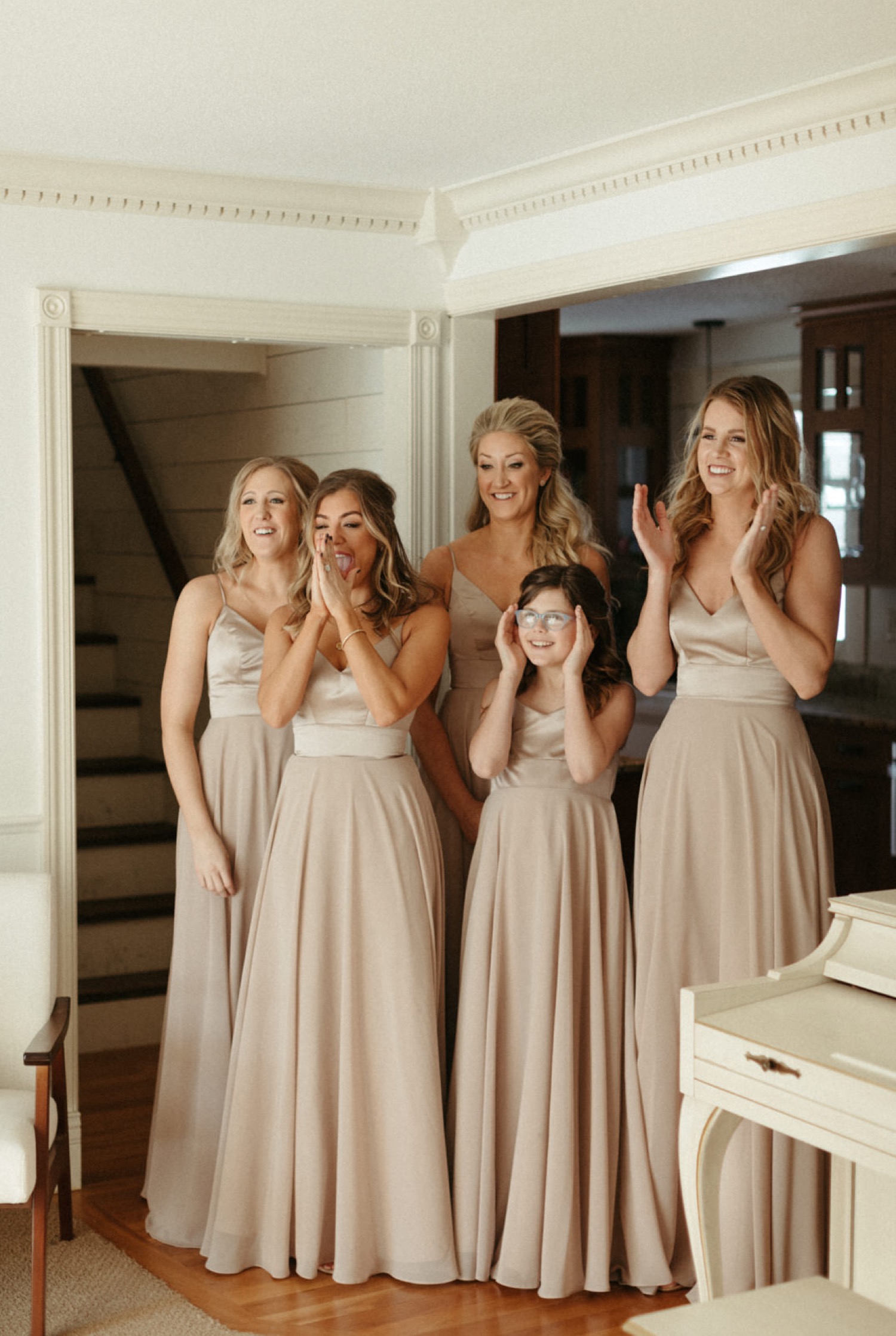 North Dakota Romantic Winter Wedding Photography | Corey & Kane -  nicoleashleyphotography.com