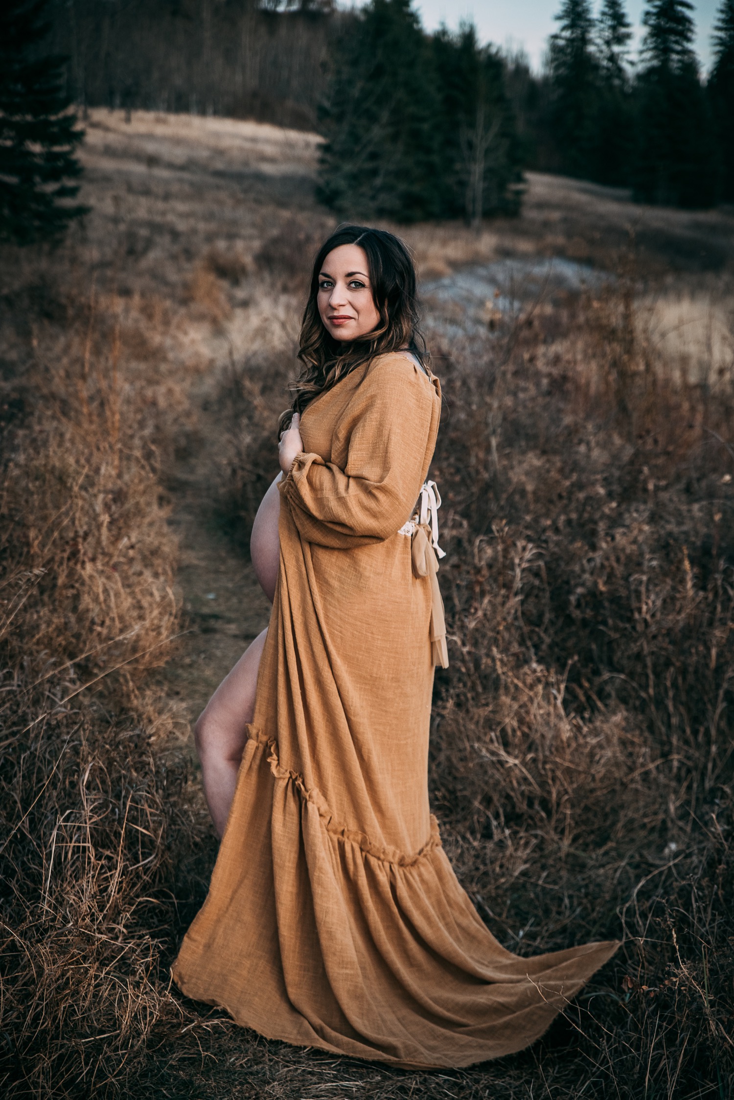 Outdoor Autumn Maternity Session  Edmonton - JANE ROSE PHOTOGRAPHY