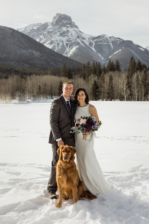 How to Plan a Perfectly Snowy Winter Elopement