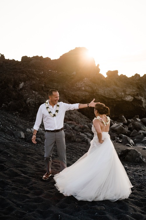 Hawaii Elopement Photographer Big Island Black Sand Beach Elopement