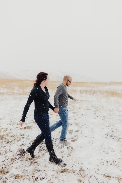 SNOWY TUNNEL SPRINGS ENGAGEMENTS