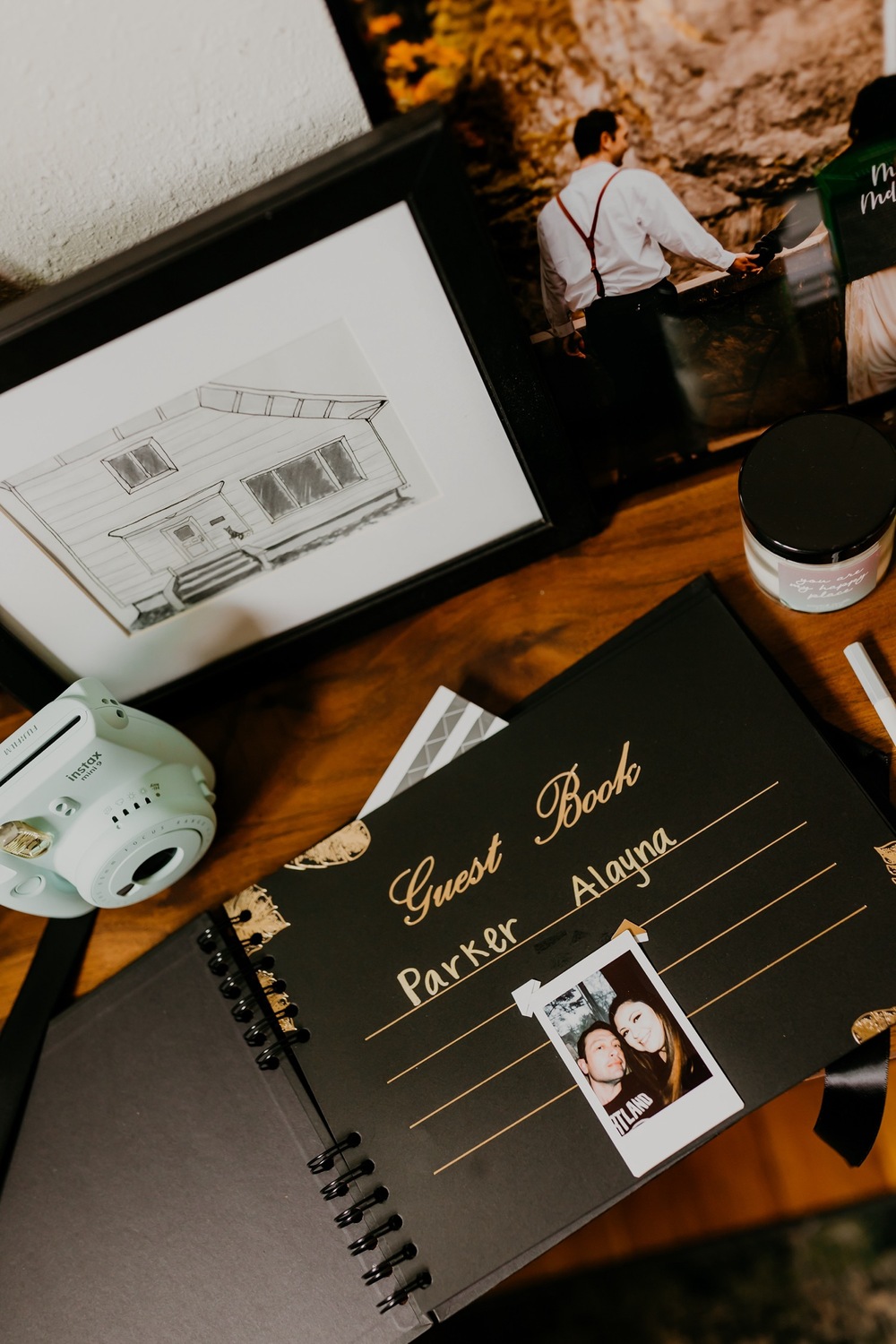 DIY Wedding Guest Book Station – Craft Gossip