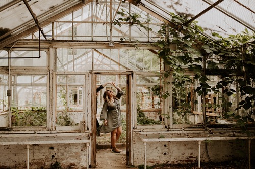 Atlanta Greenhouse Engagement Toni Casey Savanna Kaye Photo