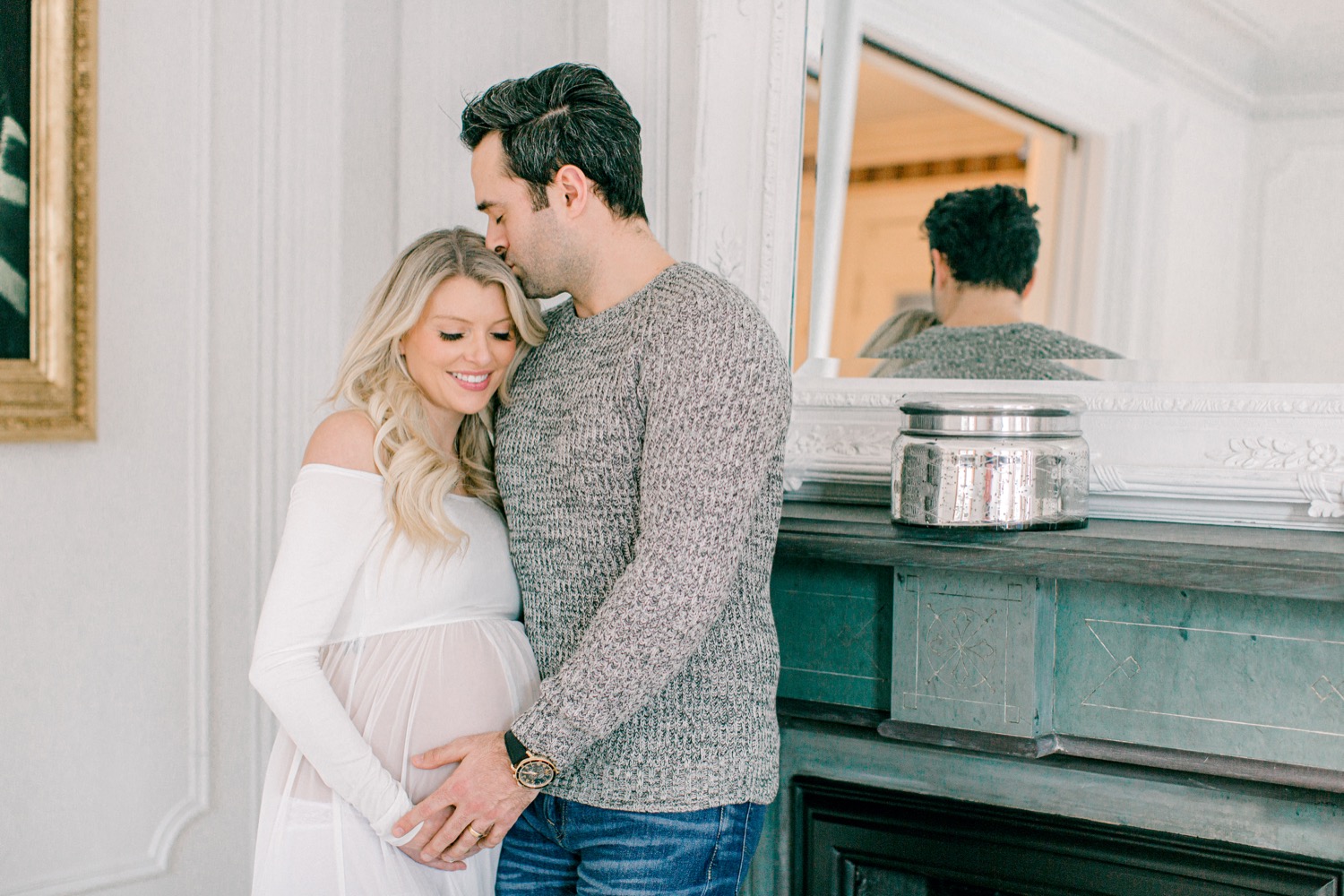 Romantic Spring Maternity Session - Michelle Lippert Photography